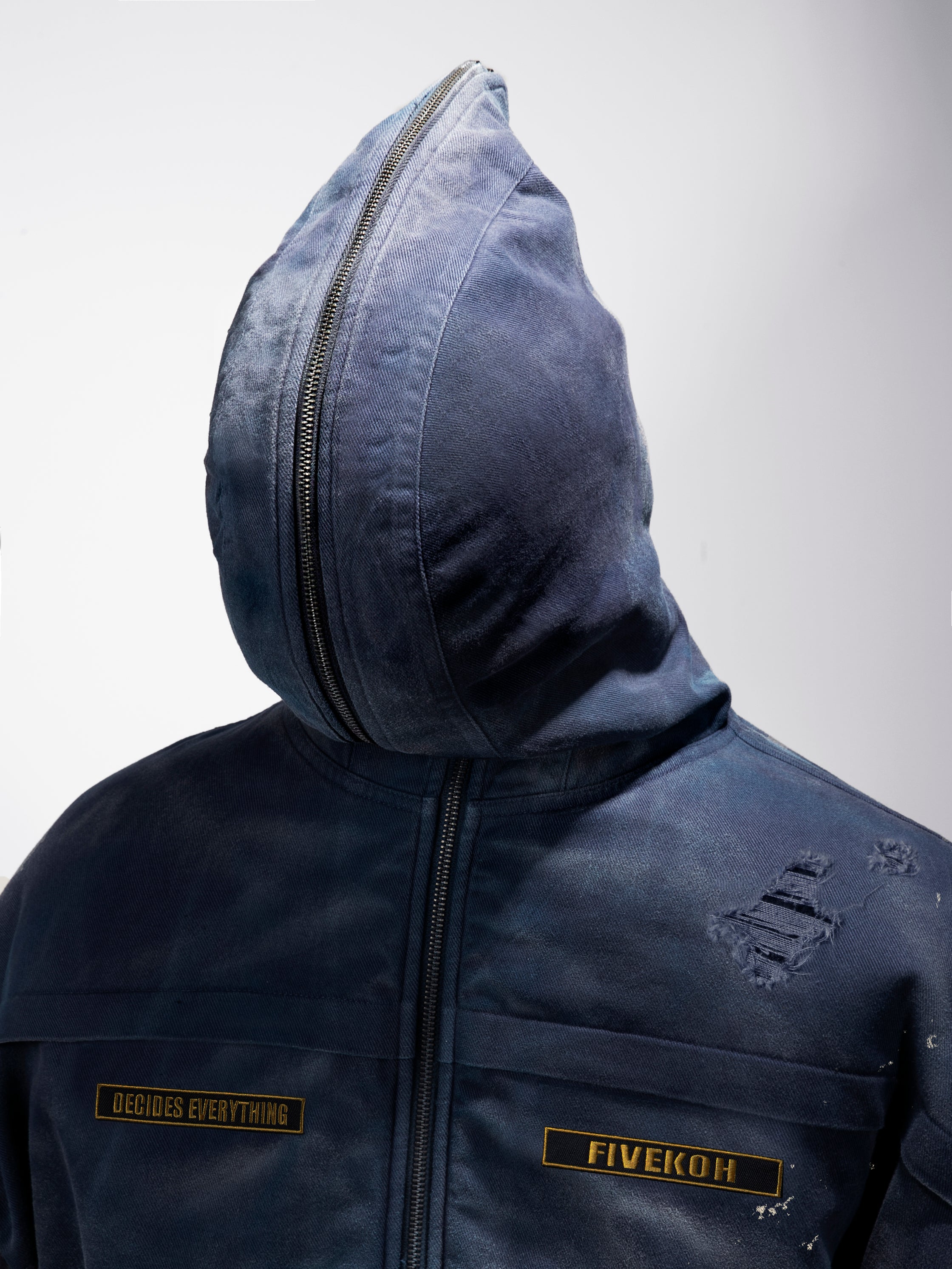 STAR BLUE HOODED BOMBER